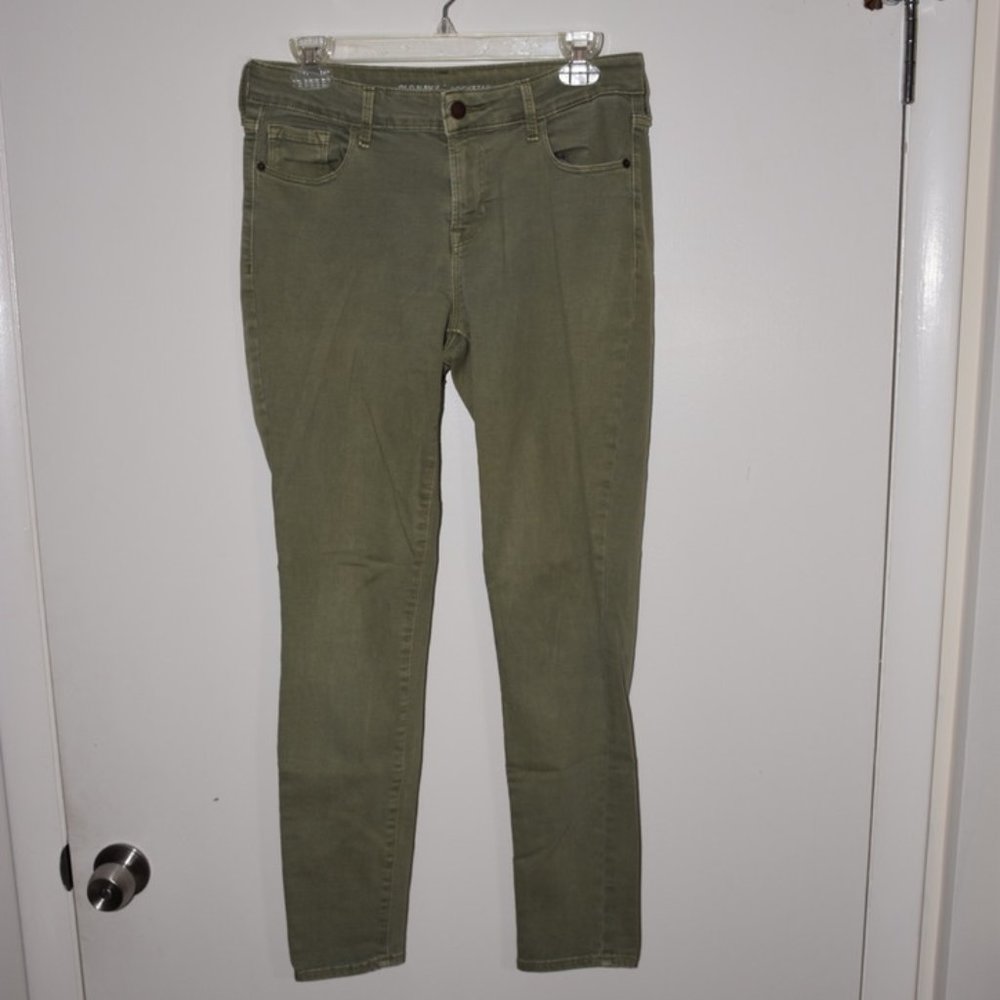 Olive Green Skinny Jegging
